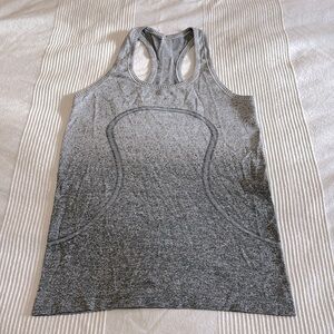 Lululemon Gray Ombre Swiftly Tech Racerback Size 4